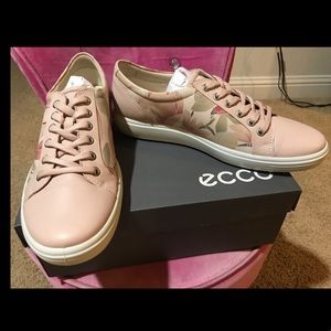Ecco Soft 7 Leather sneakers